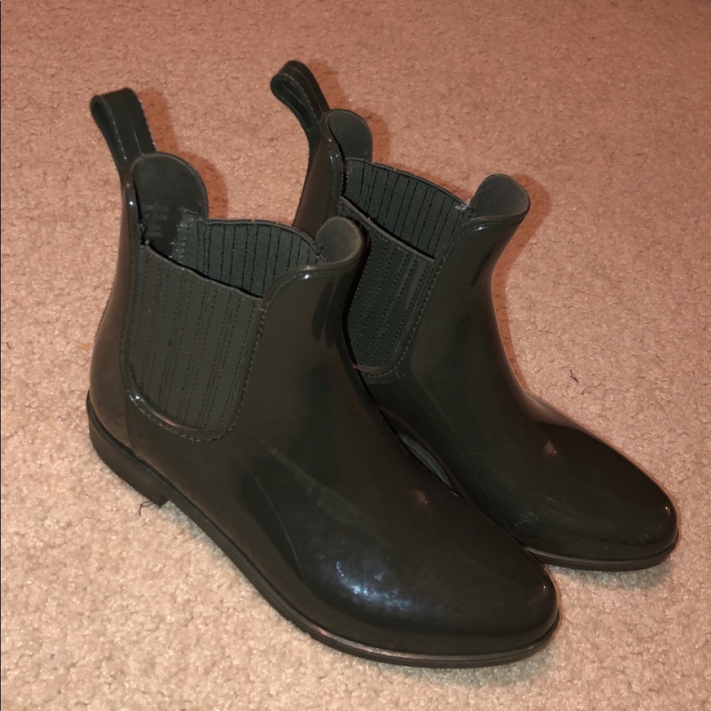 Ankle Rainboots